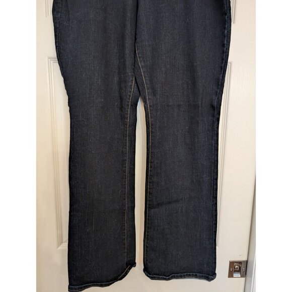 OLD NAVY Sweetheart Bootcut Jeans - Picture 4 of 9